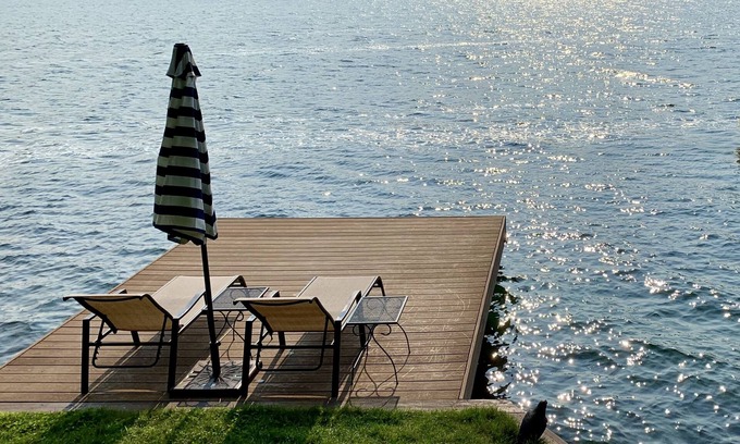 Town of Jerusalem House | Private Waterfront Lake House on Keuka Lake! Kayak/paddle board/trampoline!