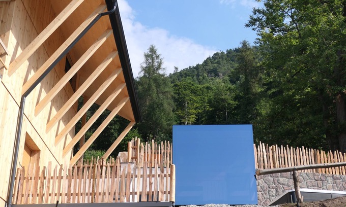 San Genesio Atesino Apartment | Private whirlpool with counter-current system and private sauna invite to relax