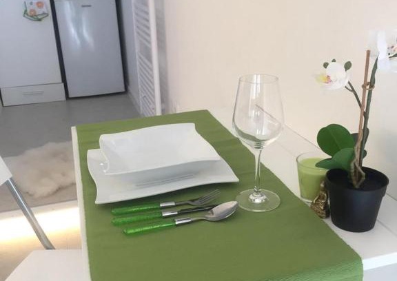 Hitdorf House | Privatzeit The green Mile