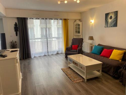 20th Arrondissement Apartment | Proche de la Campagne à Paris