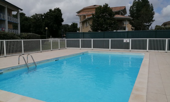 Andernos-les-Bains Apartment | Proche du Port Ostréicole , T3 à 2mn à Pied de la Plage, Classé 2 Étoiles par OT