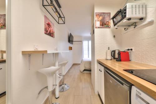 Deuil-la-Barre Apartment | Promotion du Jour - Studio Le Rosier -