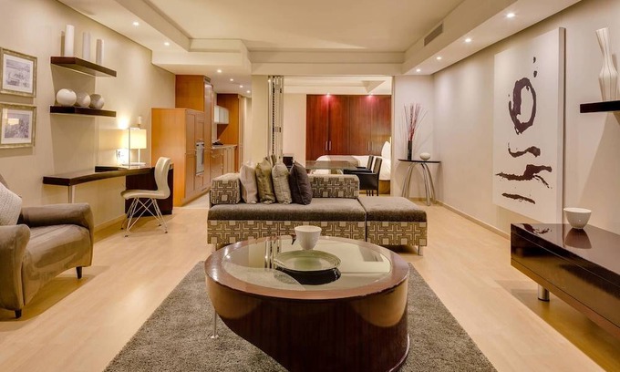 Cape Town City Centre Hotel | Protea Hotel by Marriott Cape Town North Wharf