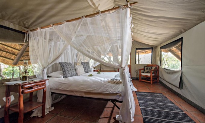 Kruger National Park Cabin | Pungwe Safari Camp