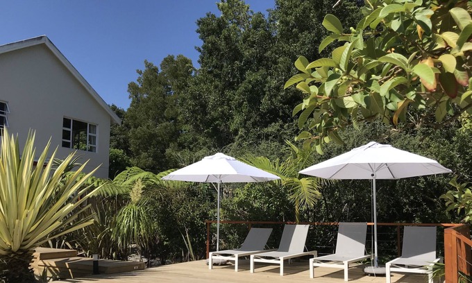 Hunter's Home House | Pure relaxation @Armadillo holiday house with pool and large garden