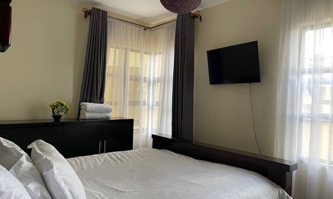 Nairobi West Apartment | Quaint and Cosy 2 Bedroom Condo, near Nairobi CBD