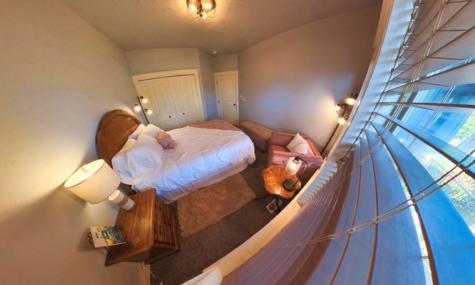 Boise House | Quaint and Cozy BOHO Sanctuary