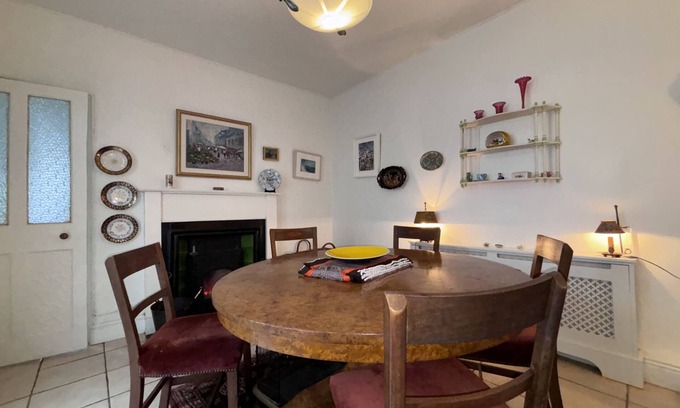 Donnybrook House | Quaint Donnybrook Townhouse