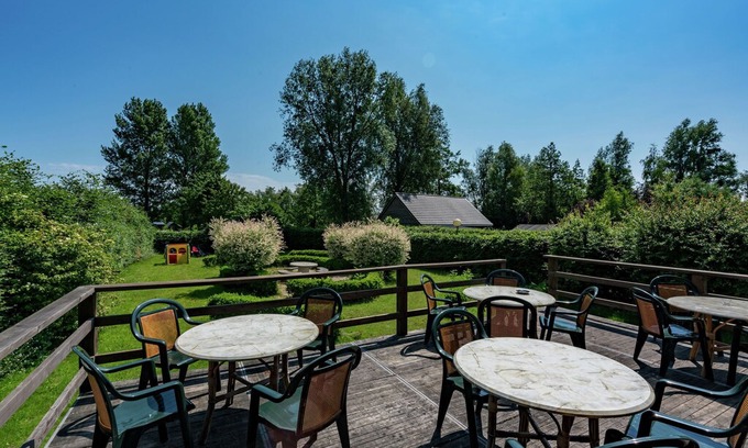Scherpenzeel House | Quaint Holiday Home in Friesland by the Lake