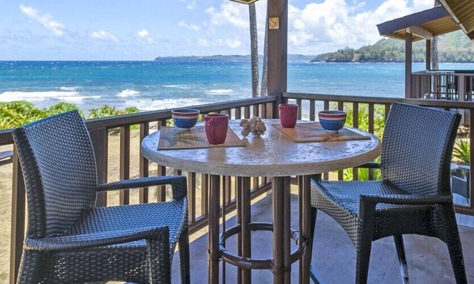 Wainiha Condo | Quaint Island Charm Right On the Beach! Secluded & Laidback Seaside Retreat