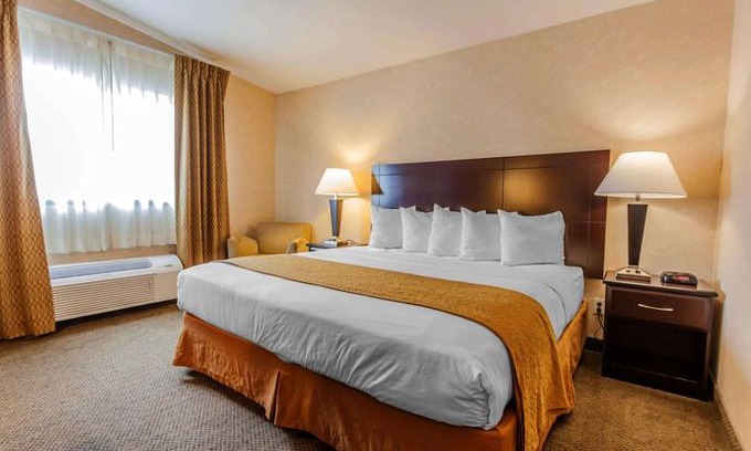 Arlington Hotel | Quality Inn Arlington