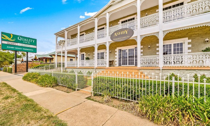 West Tamworth Hotel | Quality Inn Ashby House Tamworth