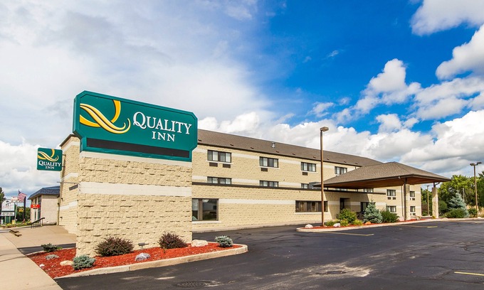La Crosse Hotel | Quality Inn La Crosse