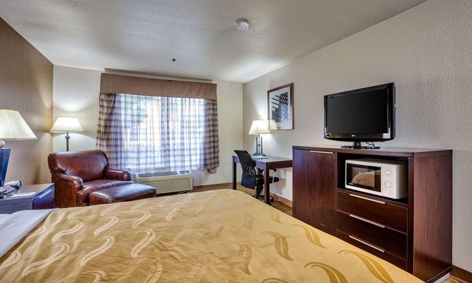 Vallejo Hotel | Quality Inn near Six Flags Discovery Kingdom-Napa Valley