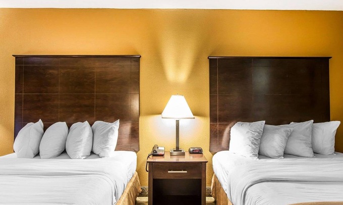 Bremen Hotel | Quality Inn & Suites Bremen