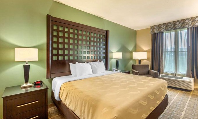 Durant Hotel | Quality Inn & Suites Durant
