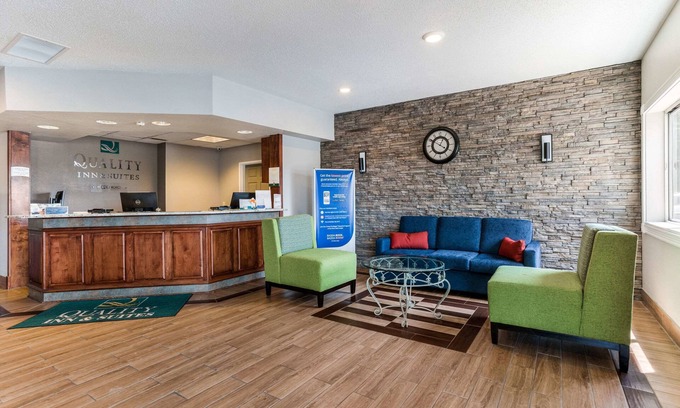 Ferdinand Hotel | Quality Inn & Suites Ferdinand