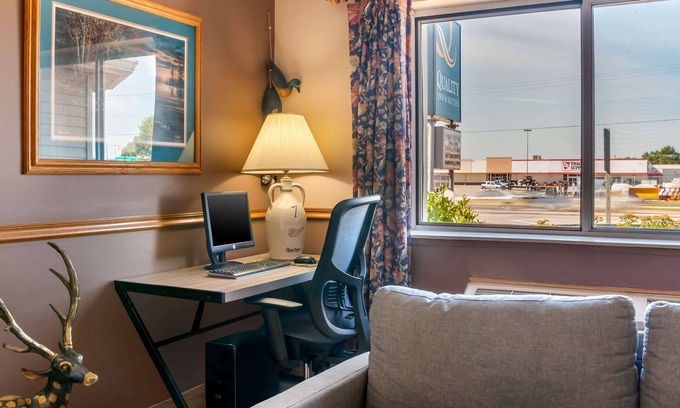 Prairie Du Chien Hotel | Quality Inn & Suites Prairie Du Chien