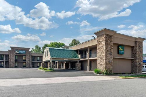 Covington Hotel | Quality Inn