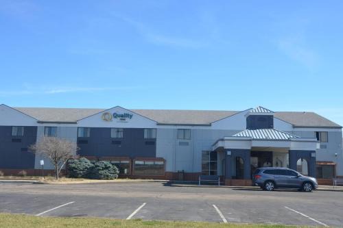 Perrysburg Hotel | Quality Inn