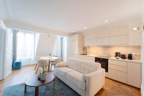 Chaussee-d'Antin Apartment | Quartier Libre Madeleine
