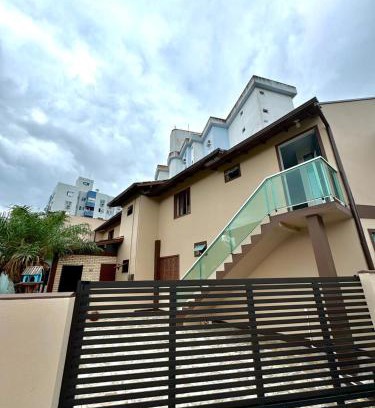 Itacorubi House | Quarto em Florianópolis