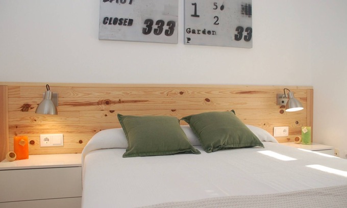 Peniscola Apartment | Quiet apartment by the sea