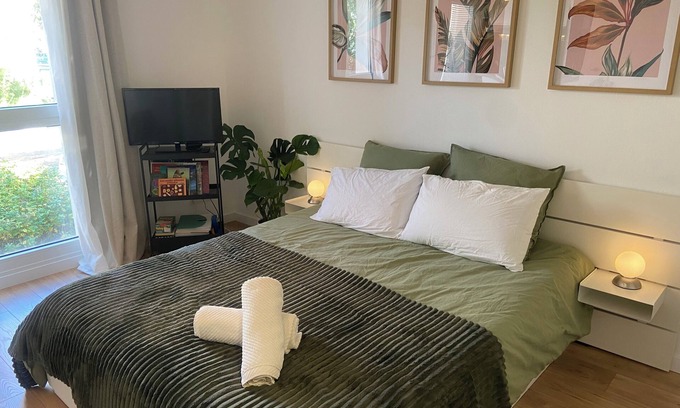 Haguenau Apartment | Quiet, cosy Premium studio with balcony