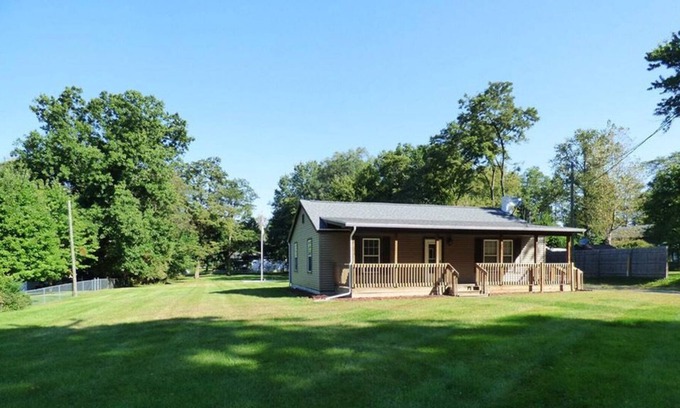 Niles House | Quiet, cozy 2 bedroom home with covered porches but only minutes from South Bend