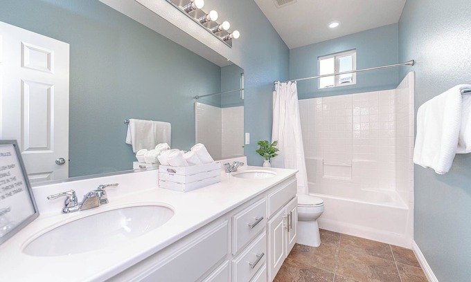 Coachella House | Quiet Escape: Entire Home with Charming Pool