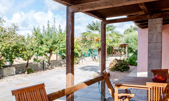 Paduledda Apartment | Quiet Holiday Apartment with Air Conditioning & Terrace; Parking Available