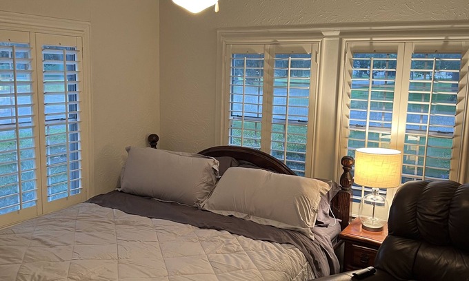 Terrell House | Quiet home in downtown Terrell with a hot tub.
