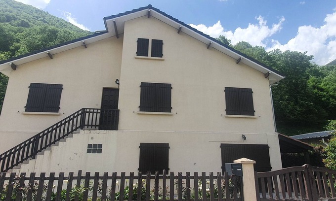 Sarrancolin House | Quiet house at the foot of the Pyrenees