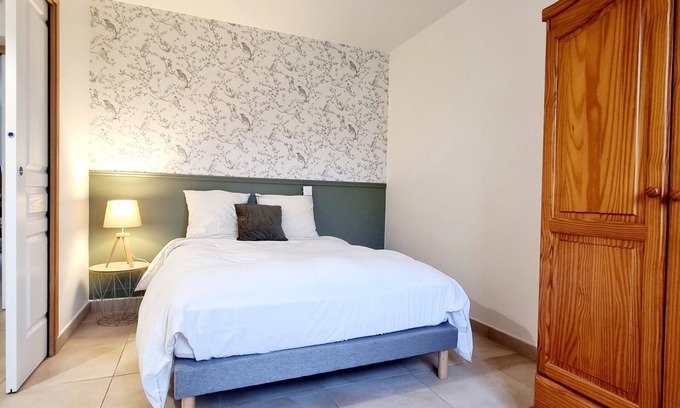 Bellebrune House | Quiet house in the heart of the Opal Coast with private garden.