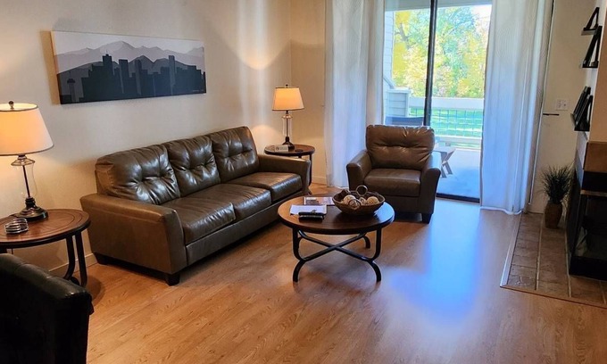 Noble Park Condo | Quiet one bed in Boulder!