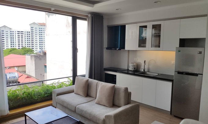 Ngoc Khanh Apartment | Quiet Privacy flat in Kim Ma