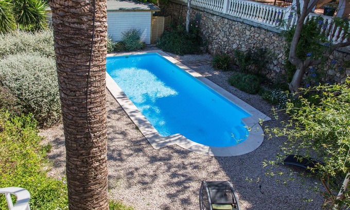 Gandia House | quiet retreat with mountain but a step from the sea