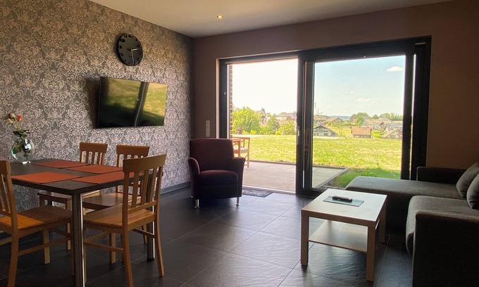 Schmidt Apartment | Quiet vacation apartment by the pond in Schmidt Pet-friendly