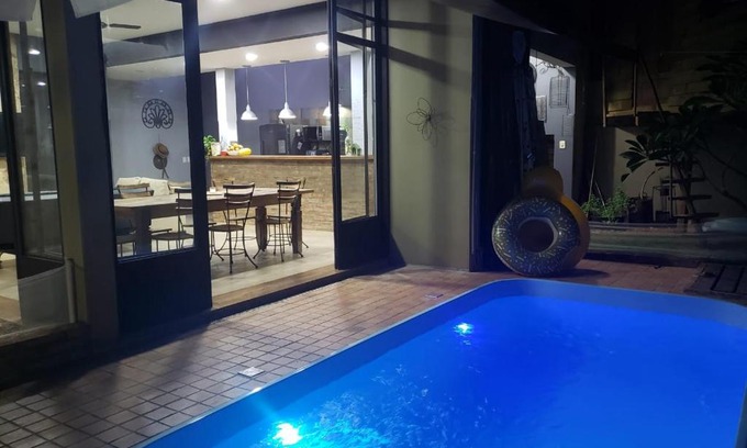 Brotas House | Quintal Secreto com Piscina Aquecida