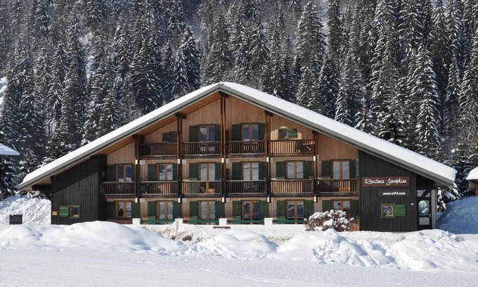 Chatel Apartment | Résidence Joséphine apartment * sleeps 6.