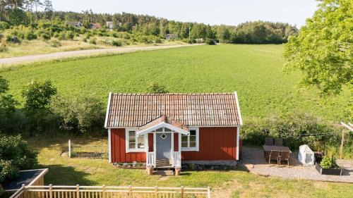 Farjestaden House | Röhällastugan