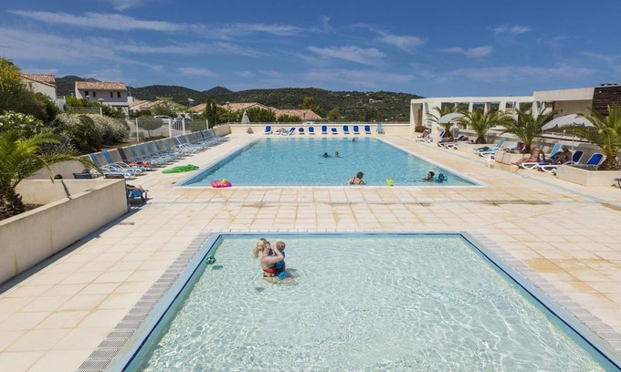 Belgodere Villa | R-Club Les Villas Bel Godère 3p6/8p Mezz