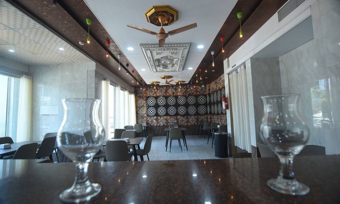 Davanagere Hotel | R Empire Revtree