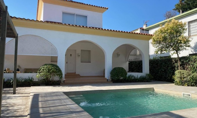 Comarruga Villa | R5 Casa Coma ruga con piscina y parking