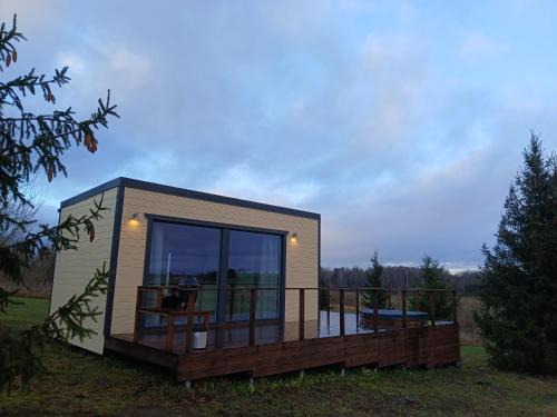 Jogeva County Villa | Raadivere Põllupeegel with Sauna