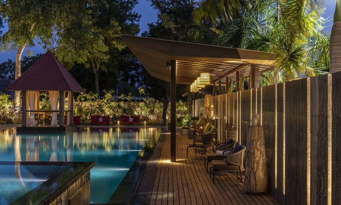 Ahmedabad Hotel | Radhe Upavan Resort