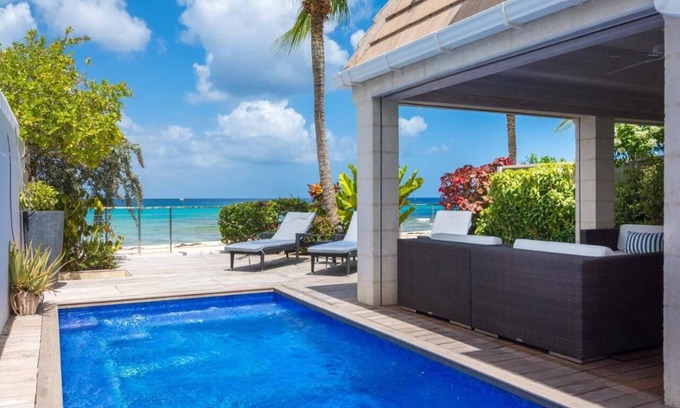 Fitts Village Villa | Radwood Beach Villa No. 1