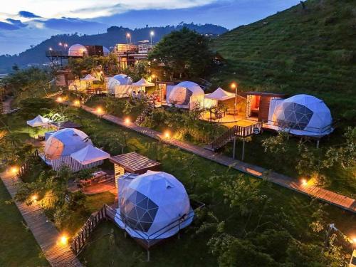 Mae Rim Hotel | Raisuayang