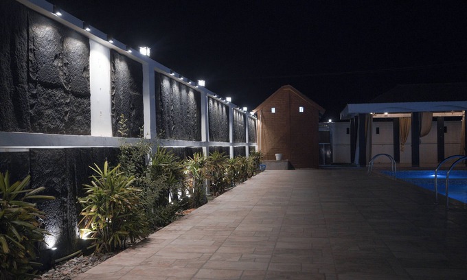 Maharajganj Hotel | Raj Vilas Hotel & Resort Maharajganj