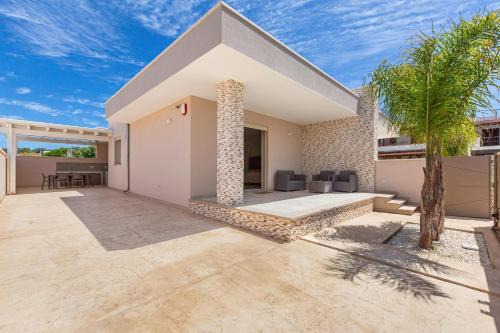 Torre Pali House | Raksha House by BarbarHouse